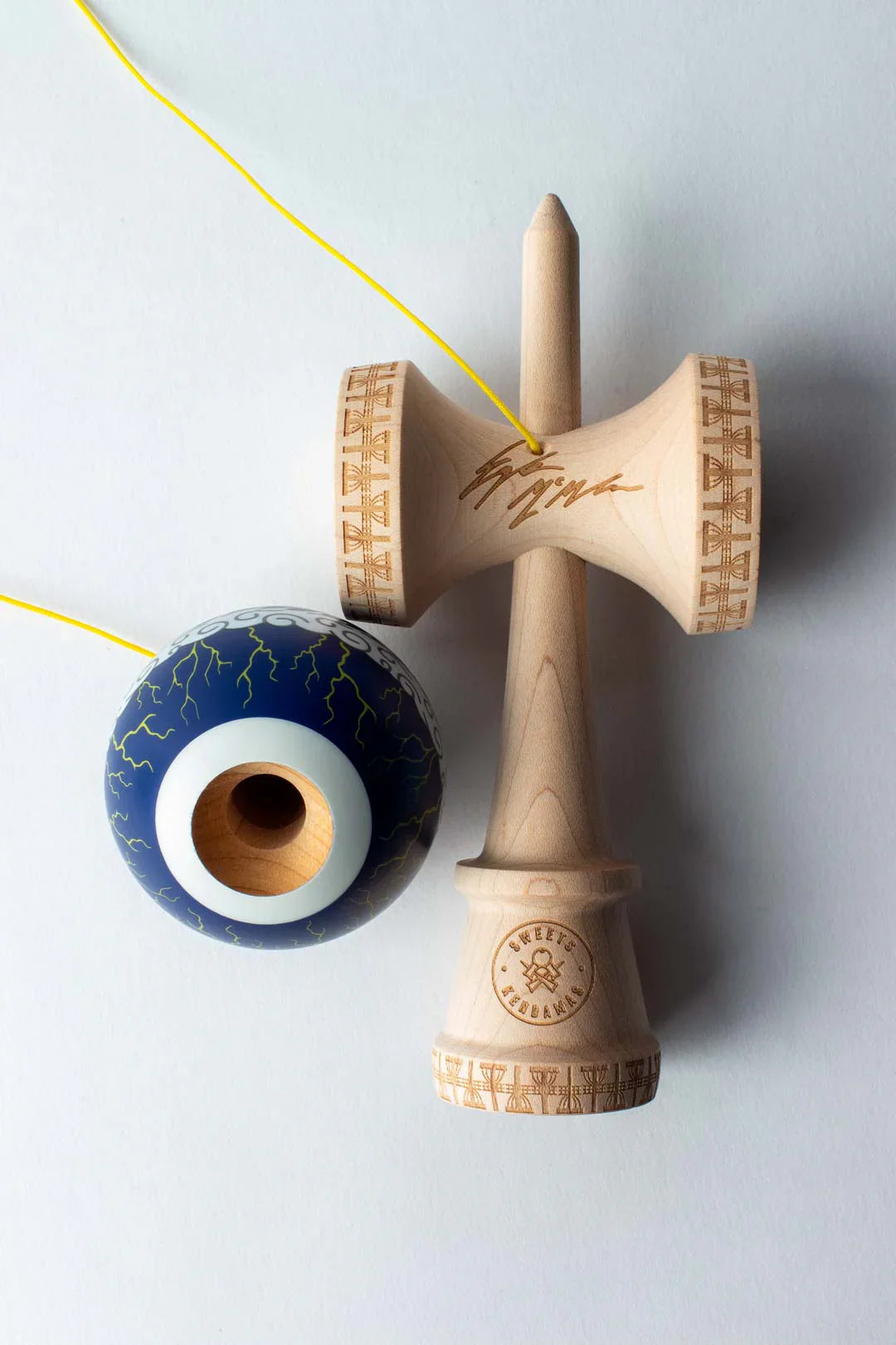 Sweets Kendama ' Eagle McMahon Sig. V2 LS ' Cushion Clear