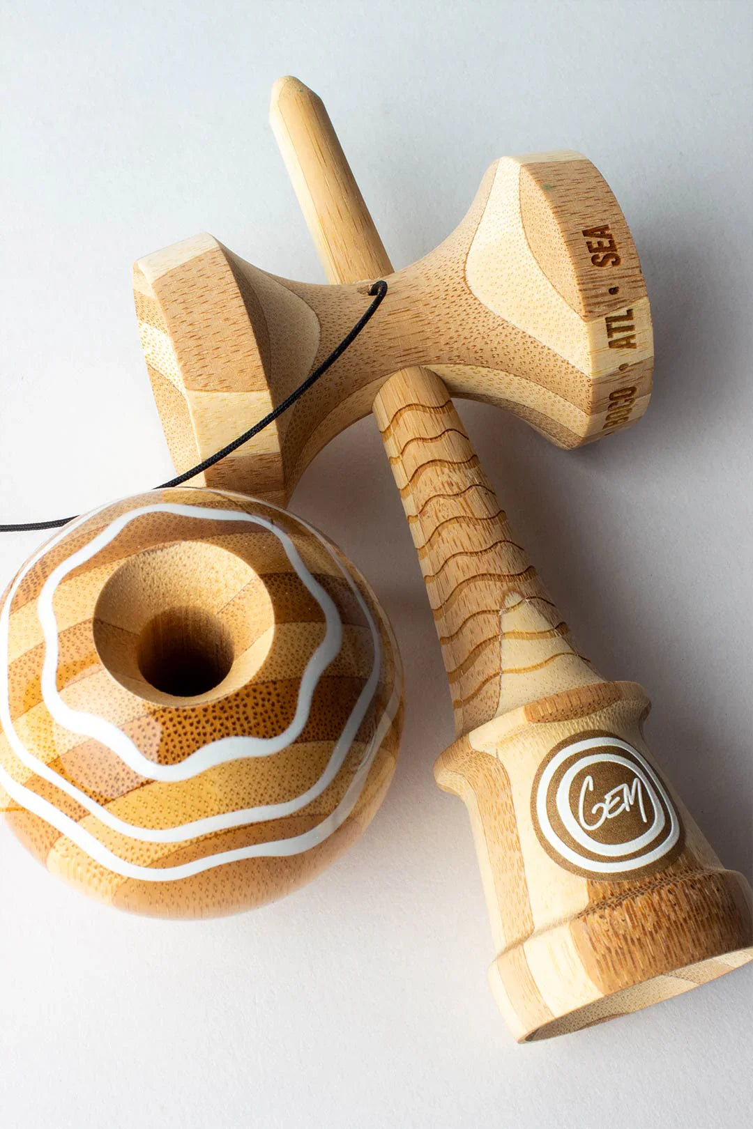 Sweets Kendama ' GEORGE MARSHALL V3 ' AMPED