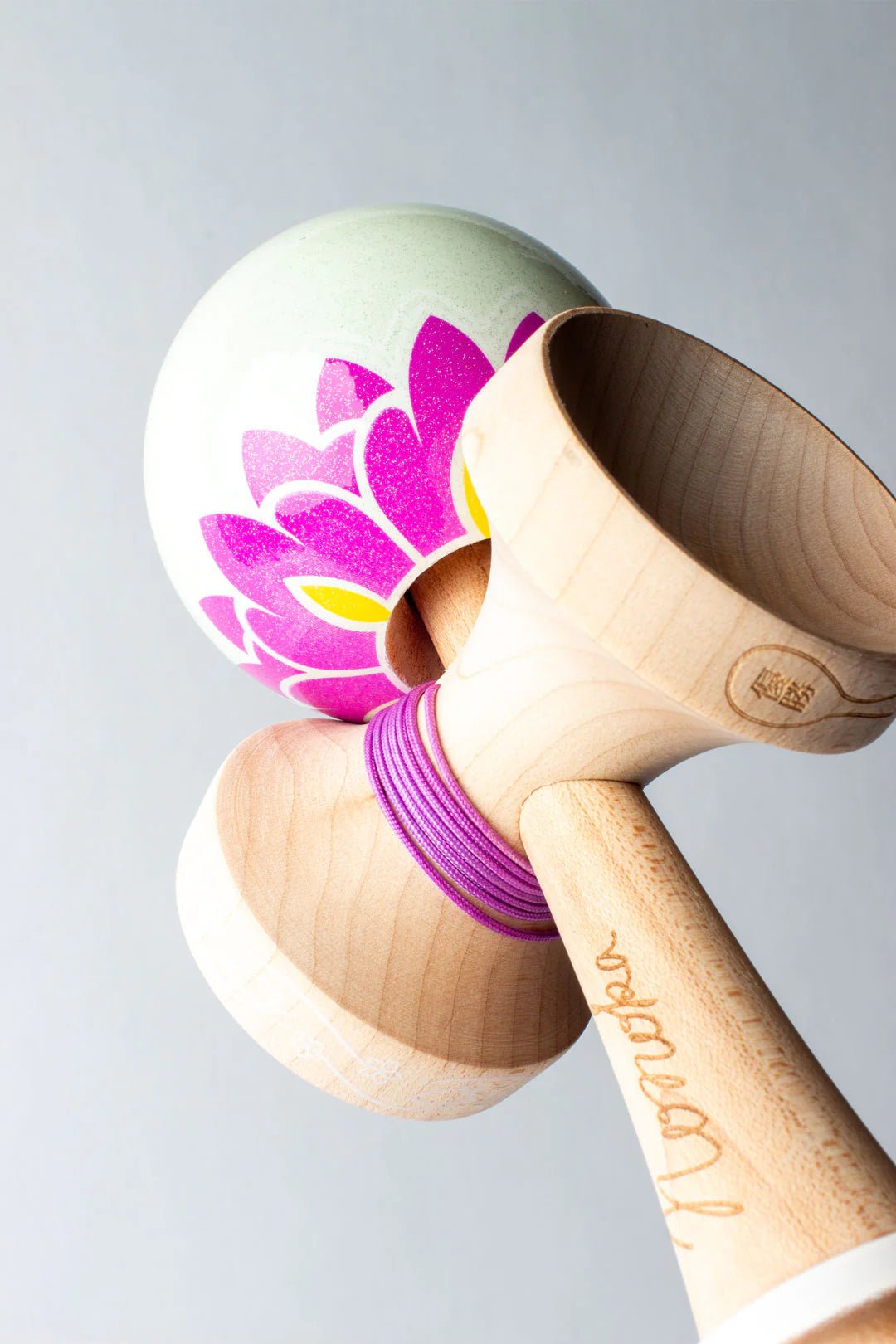 Sweets Kendama ' NONOKA KYODO ' Legend Shape