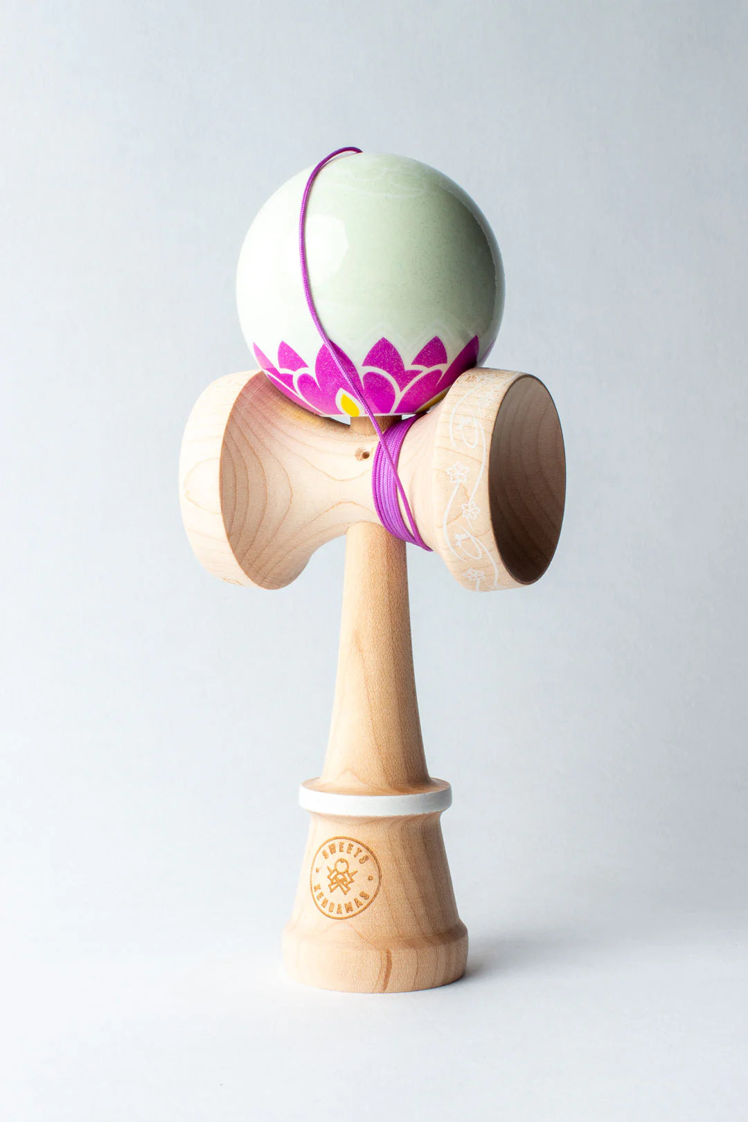Sweets Kendama ' NONOKA KYODO ' Legend Shape