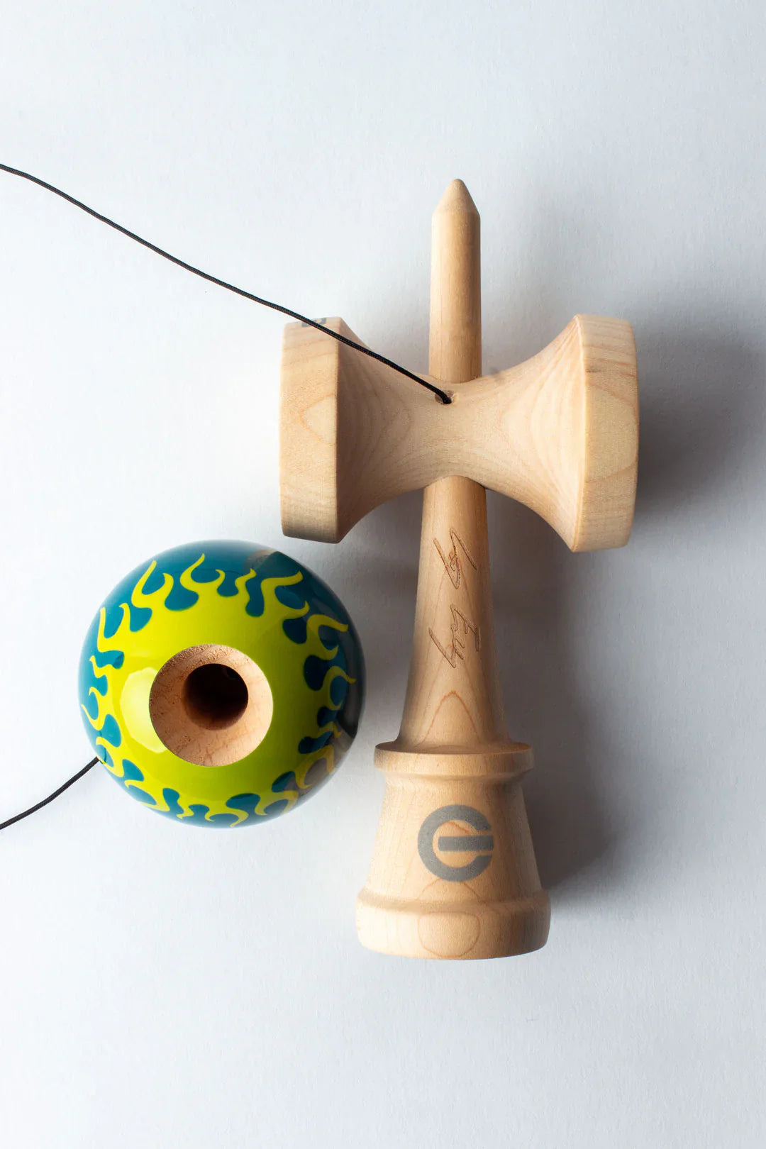 Sweets Kendama ' Cooper Eddy Pro Mod ' Legend Shape