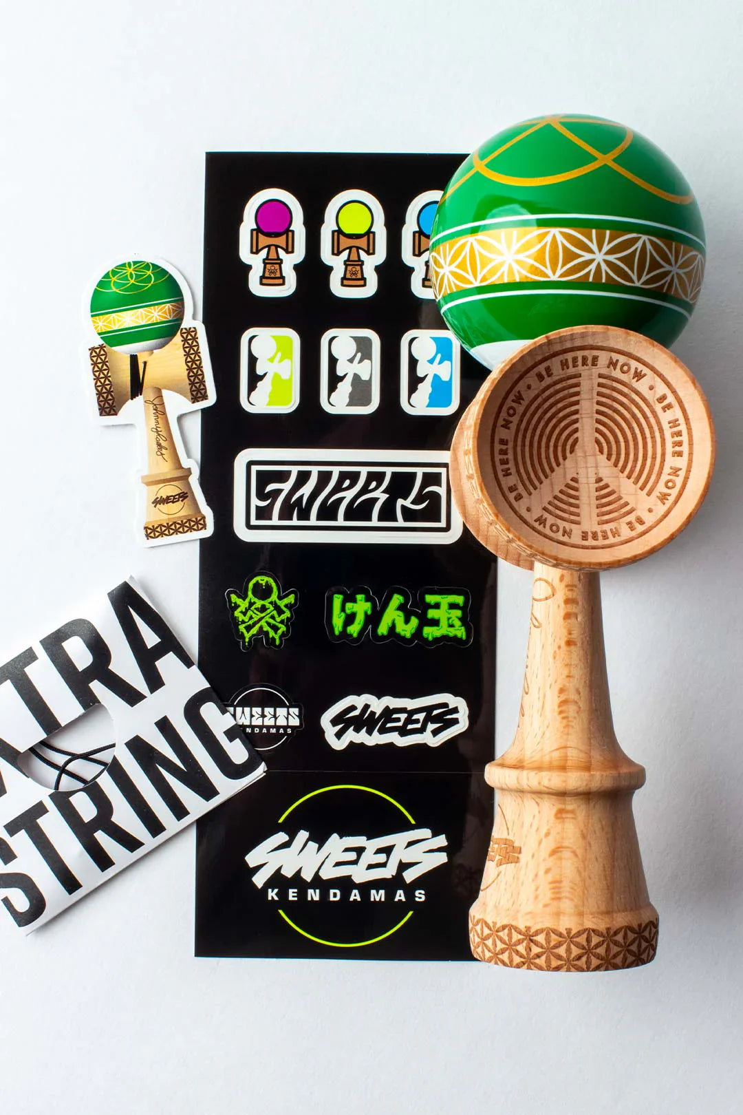 Sweets Kendama ' Horizon Fade Pink Yellow ' Cushion Clear