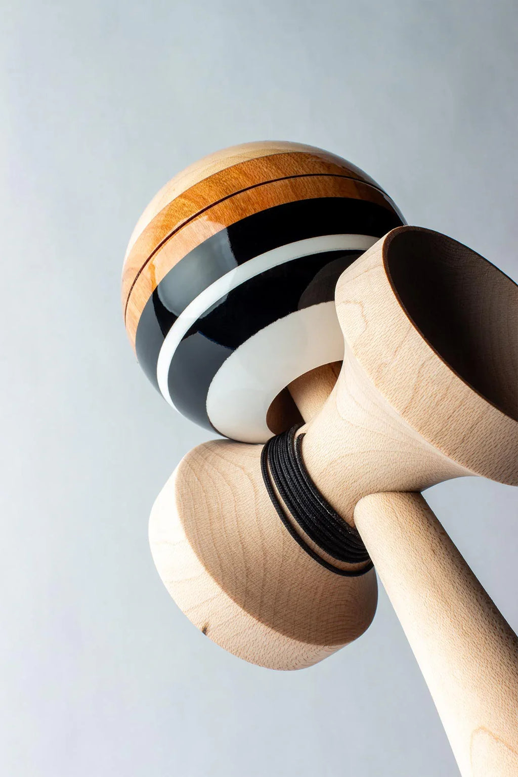 Sweets Kendama ' League Classic Black ' Legend Shape