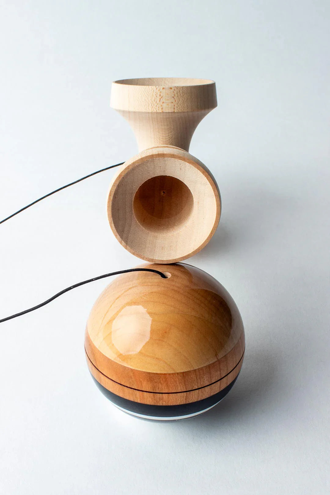 Sweets Kendama ' League Classic Black ' Legend Shape